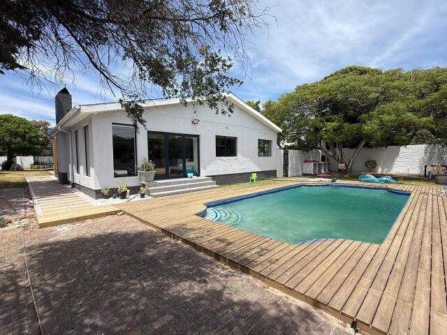 <!--[if BLOCK]><![endif]--> 19  Alamein Road, Milnerton Central, Milnerton <!--[if ENDBLOCK]><![endif]-->